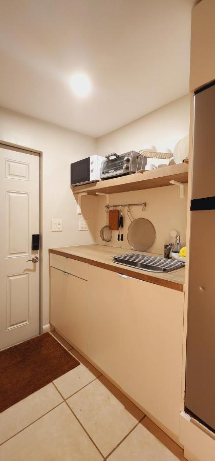 Private Aparment Studio In The Hard Of Miami Unit # 6 Opa-locka المظهر الخارجي الصورة